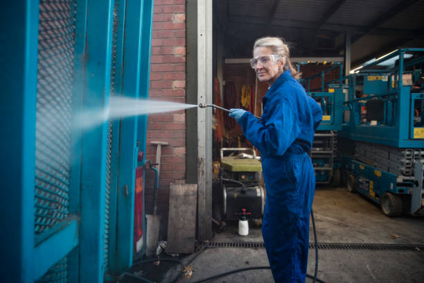Best Commercial Building Pressure Washing  in Crystal, MN